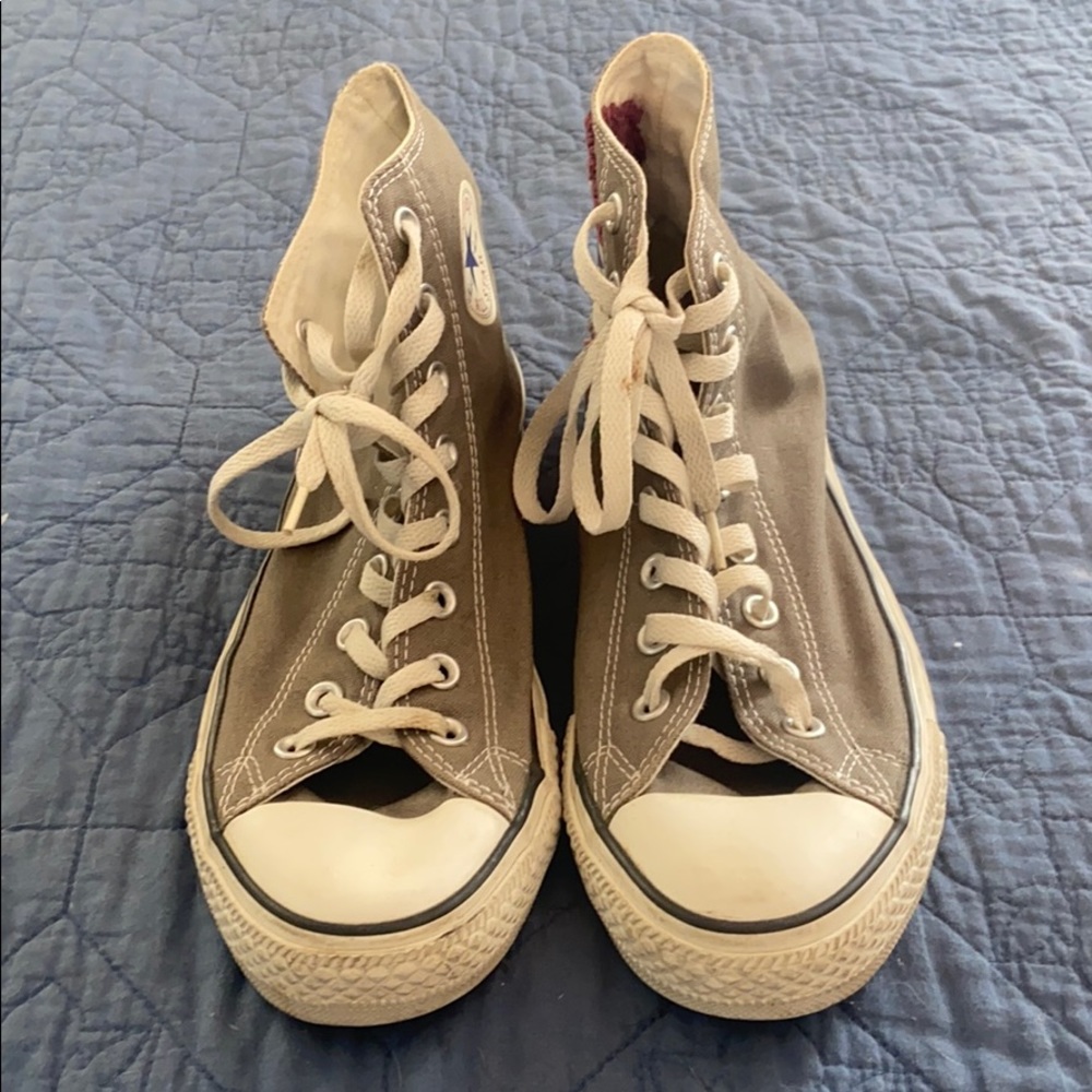 Hand Embroidered Converse Grey Size 11 - Picture 5 of 6